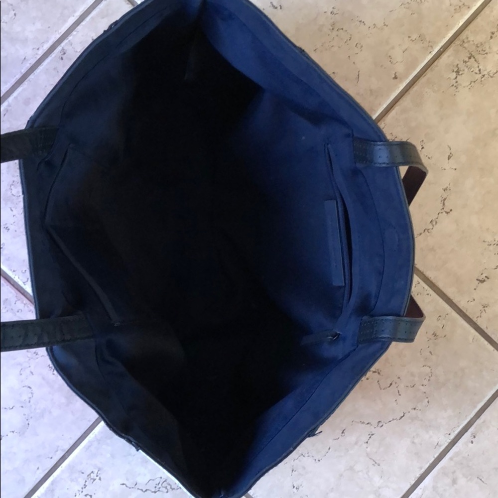 French Connection bag - Picture 3 of 6